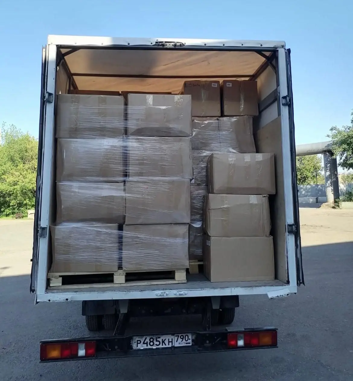 Забор товара с рынка 